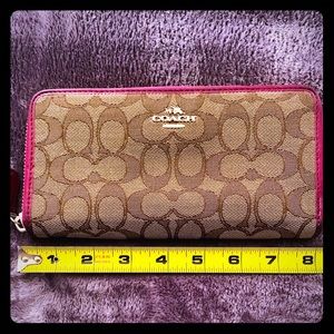 Coach Accordion Zip-Around Wallet